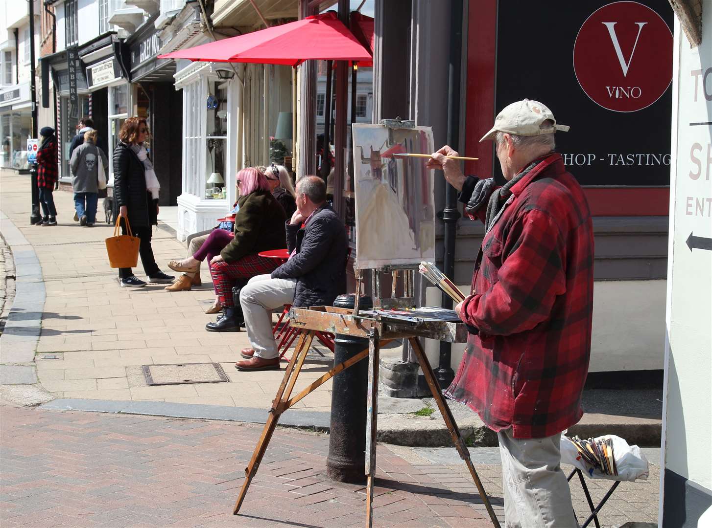 Antony Bream sketching on a sunny May Sunday in Court Street. Pic: Brian Summers