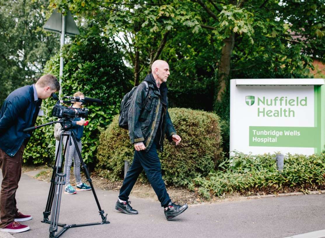 Julian arriving at the hospital in Tunbridge Wells. Picture: Parkershots Ltd