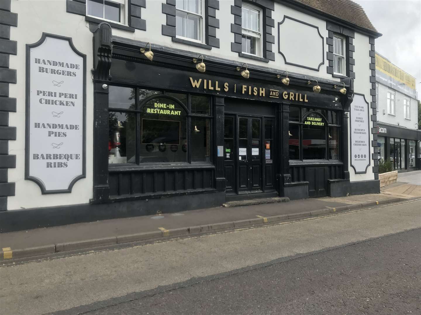 Will's Fish and Grill in Strood