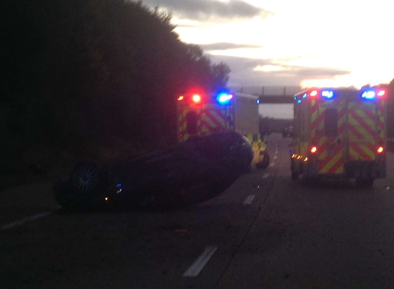 The overturned car on the M20. Picture courtesy @kentpoliceroads