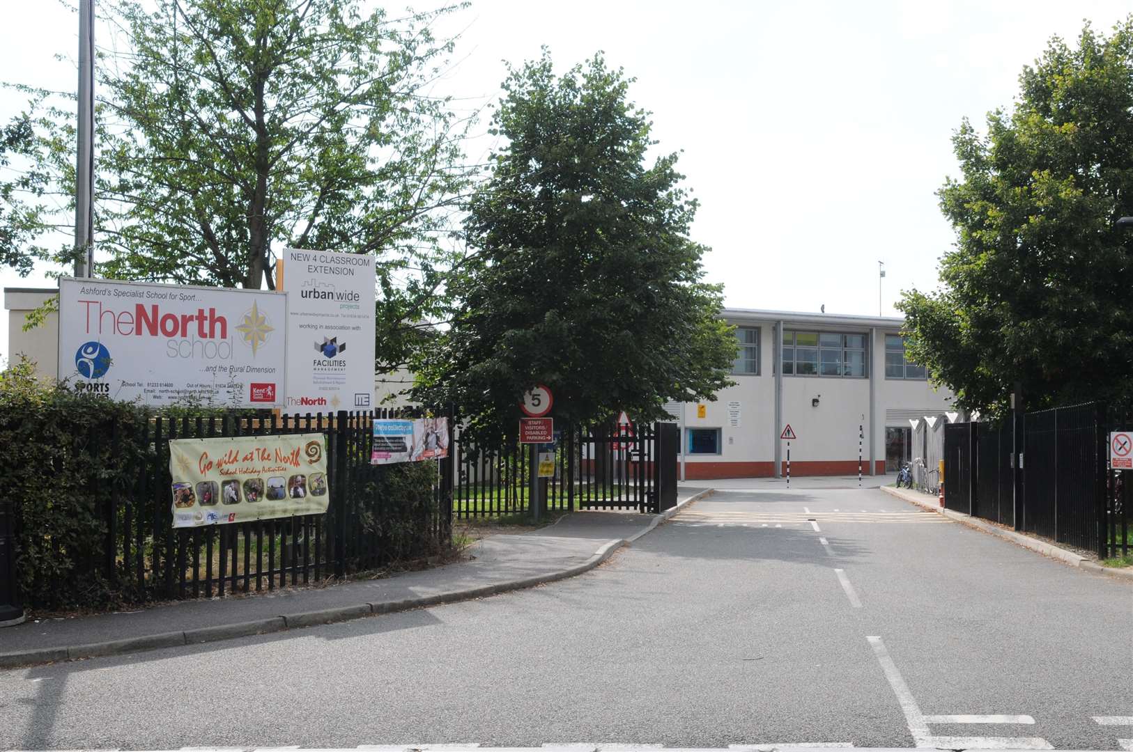 There has been a confirmed coronavirus case at the North School in Ashford. Photo: Wayne McCabe