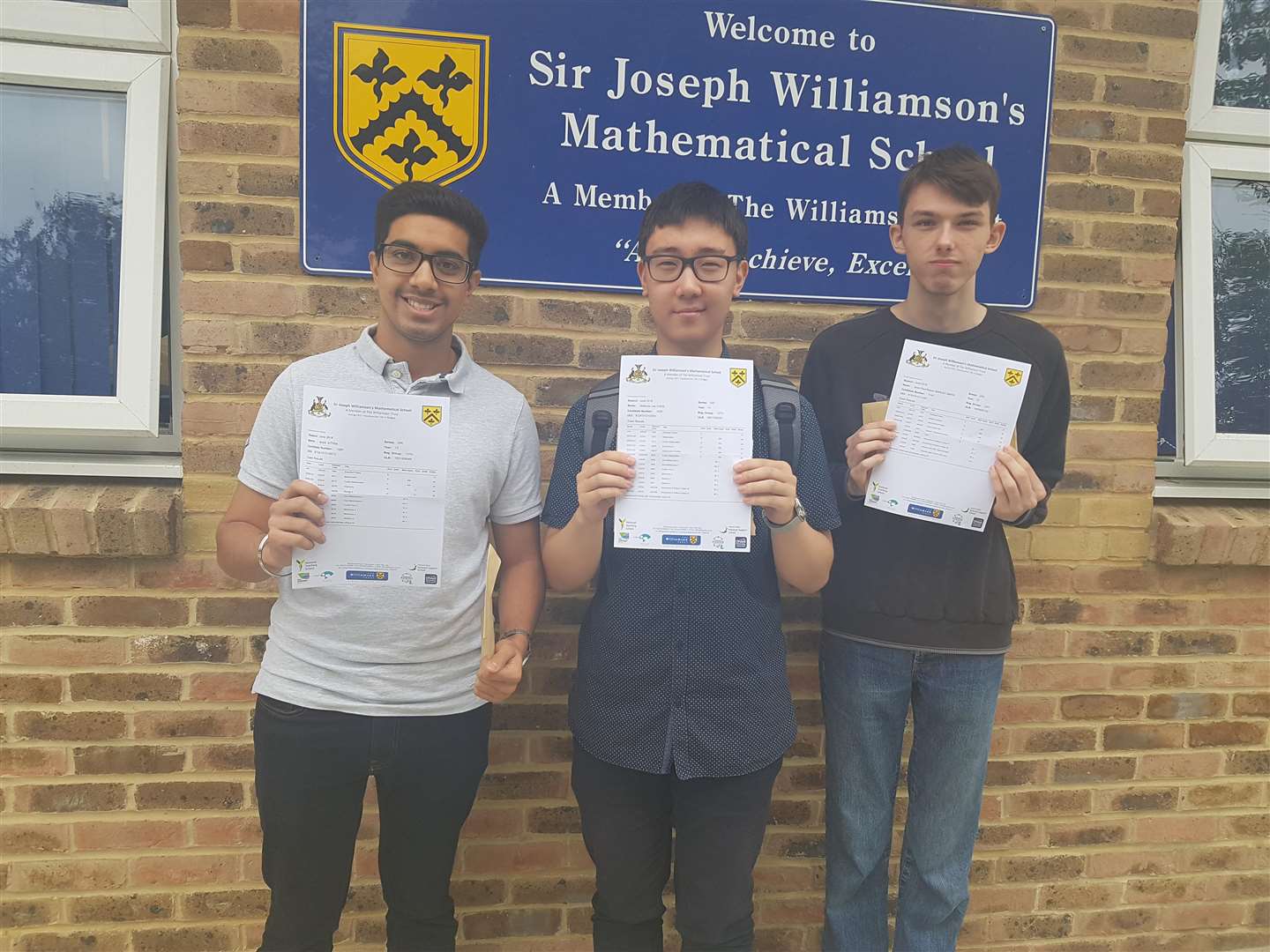 Celebrating getting places at Cambridge... (3632683)