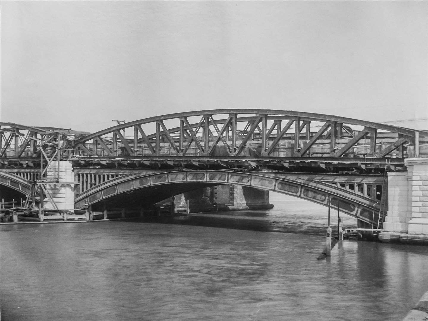 The Victorian Bridge pictured as work is carried out during the refurbishment from 1910. Picture: Rochester Bridge Trust