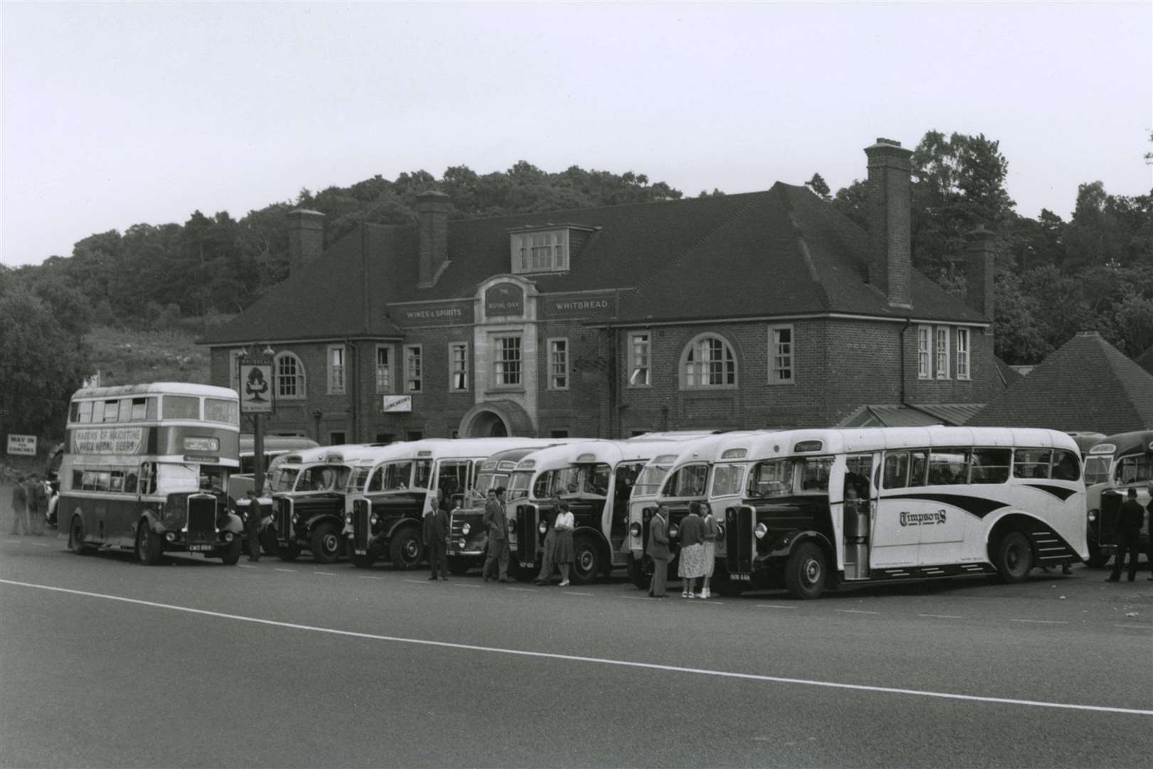 The Royal Oak in Wrotham was a popular stop for day-trippers in the 1950s