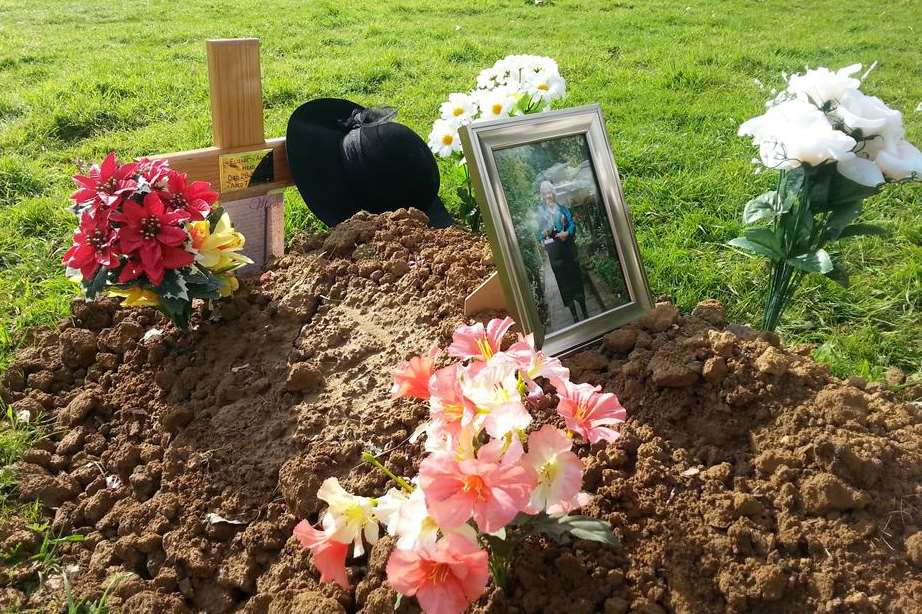 Thieves stole flowers from Elizabeth Head’s grave in Boughton