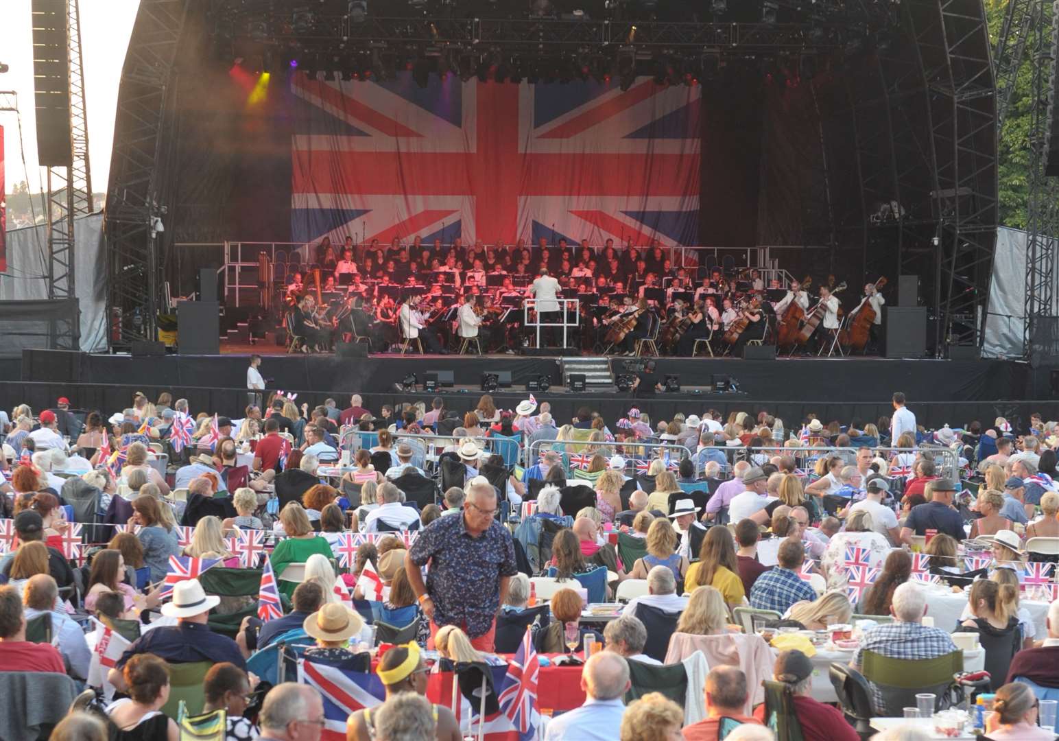 The Castle Concerts take place in Rochester Castle Gardens