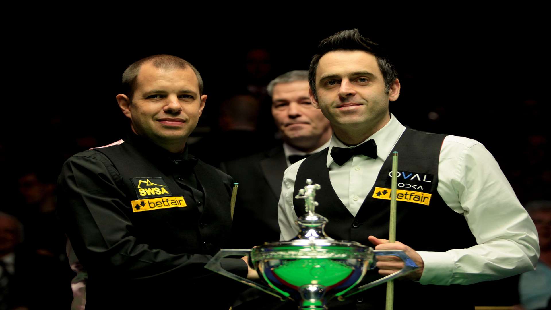 Kent's Barry Hawkins shakes hands with Ronnie O'Sullivan at the start of the Betfair World Snooker Championship final, Crucible Theatre, Sheffield. Picture: Ivan Hierschowitz