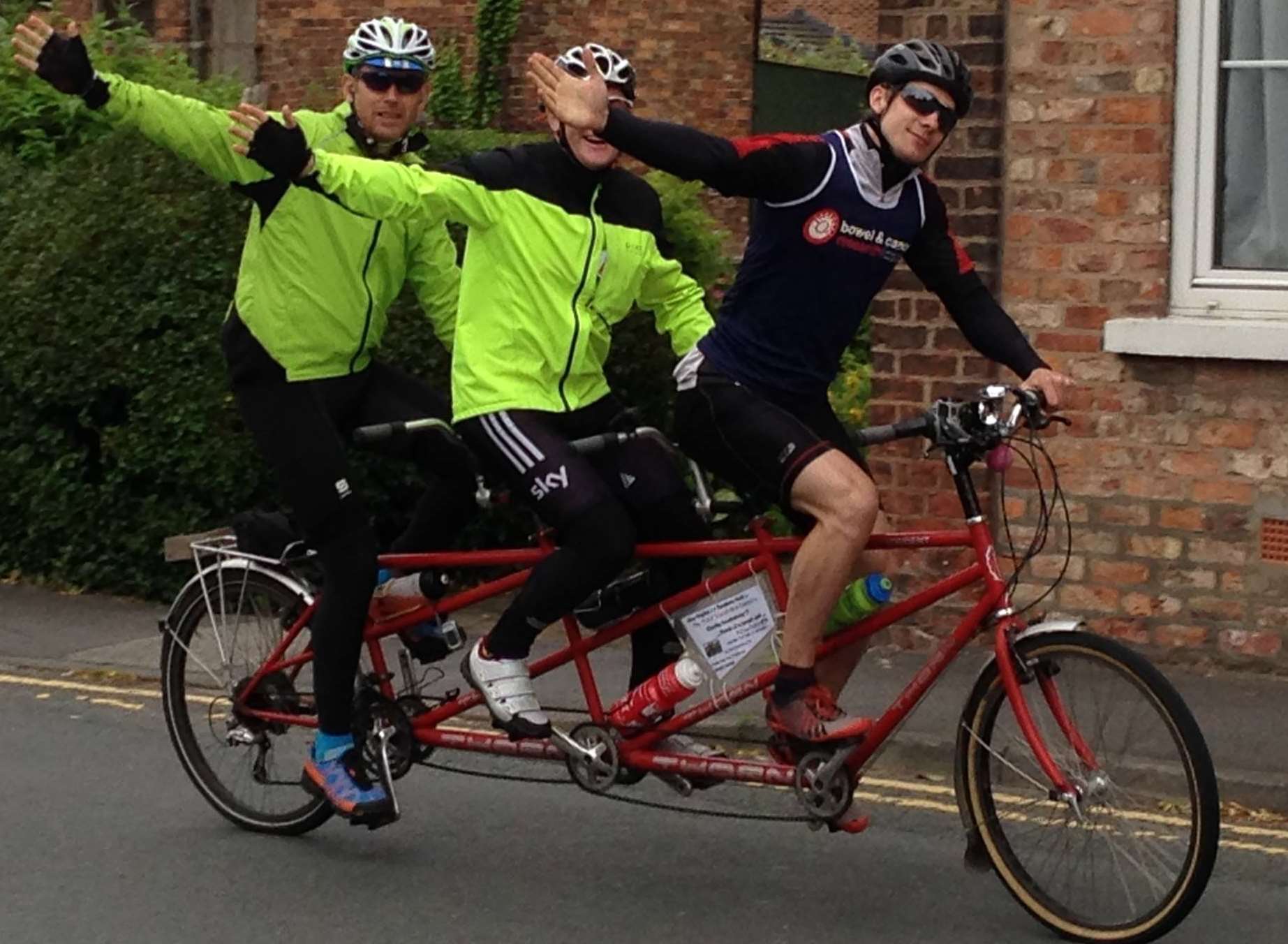 Three men are cycling 500 miles on a three-seater bicycle from Holme ... - N6OQ0RXSAJIGYUYYUUXA