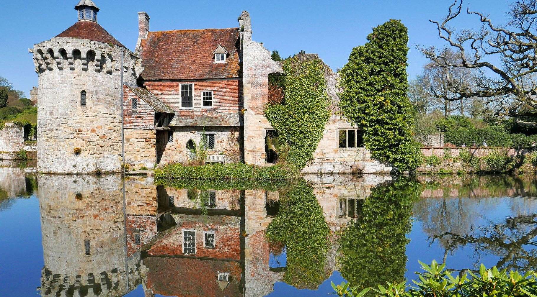 Scotney Castle, owned by the National Trust, is close to Lamberhurst, one of the Kent neighbourhoods with a million pound property market Picture: Tom Lee, Flickr