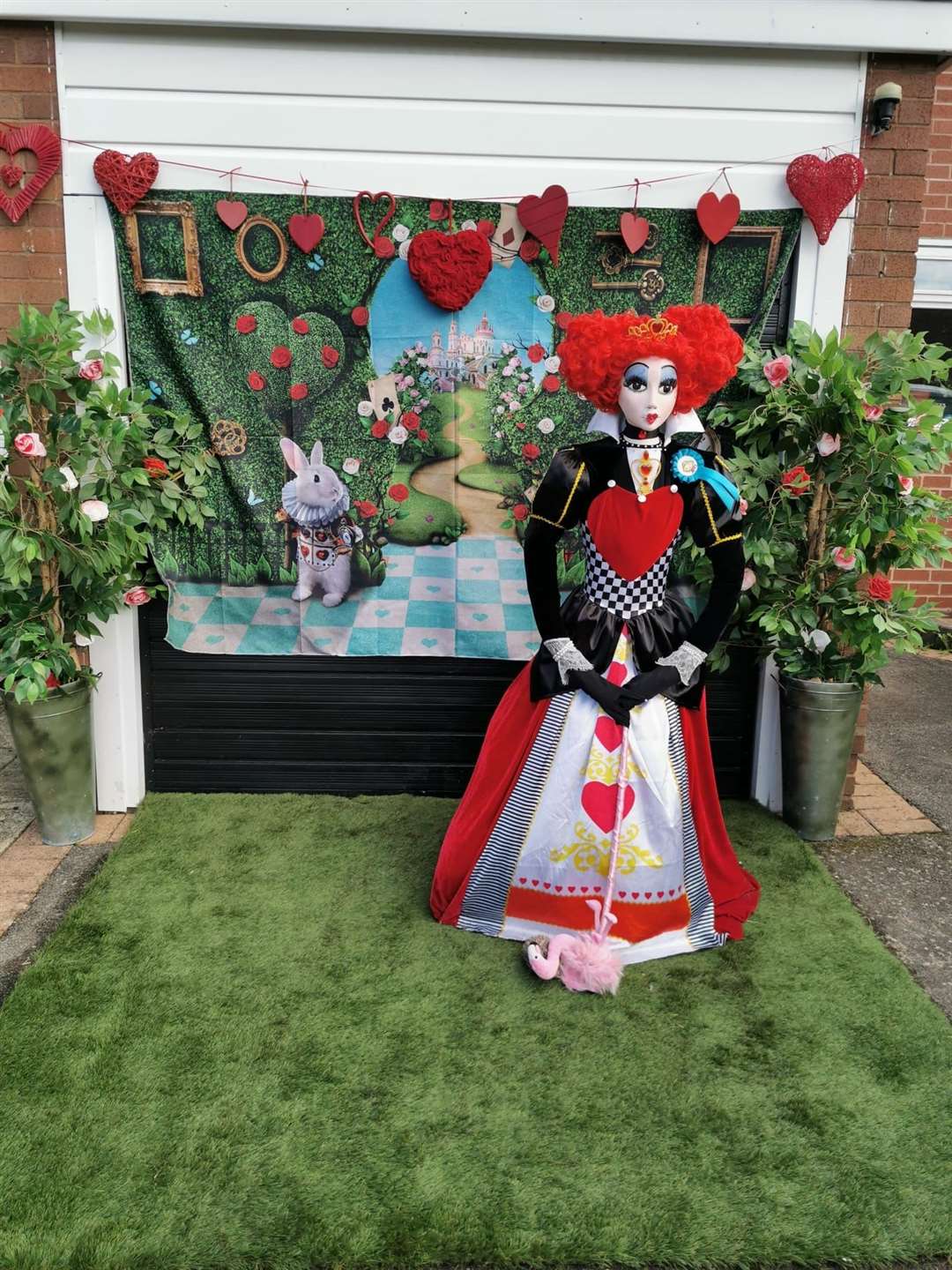 The Queen of Hearts from Alice In Wonderland (Belbroughton Scarecrow Festival/PA)