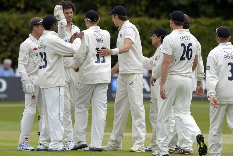 Kent celebrate taking the wicket of Greg Smith who was caught by Adam Riley for six Picture: Barry Goodwin