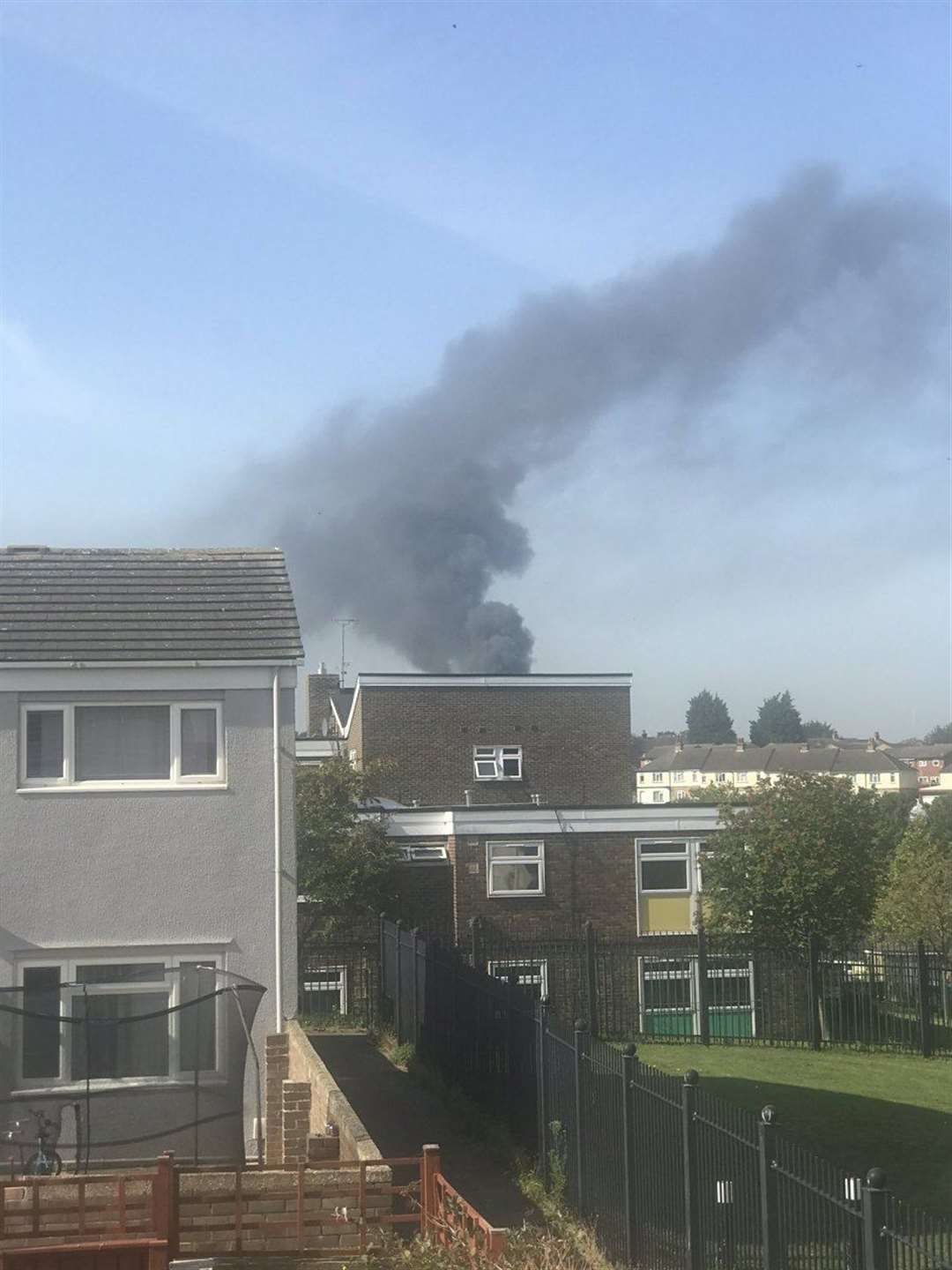 A plume of smoke rises over Chatham. Picture by @decksteria
