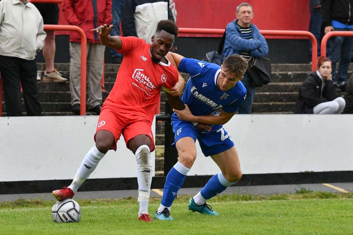Harvey Lintott in action for the Gills at Welling Picture: Keith Gillard