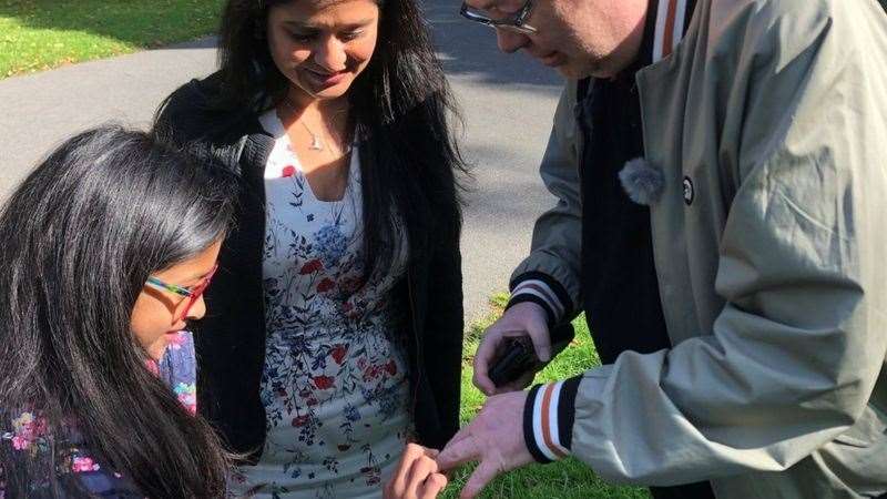 Priya Sahu and her mother Aswita returned the ring to Mr Eastley. Picture: BBC