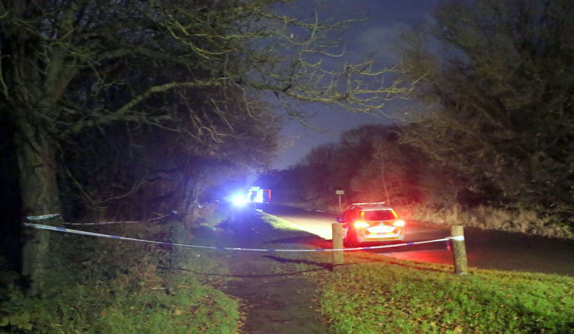 Police at Dartford heath on Friday night (Picture: UKNIP) (23602815)