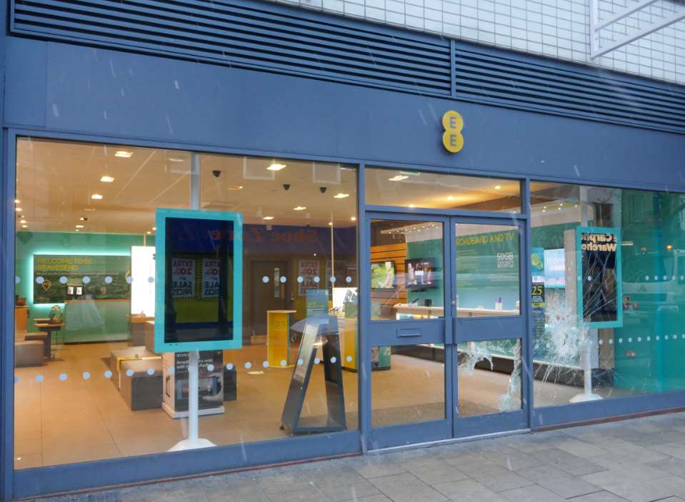 The EE store in New Road, Gravesend