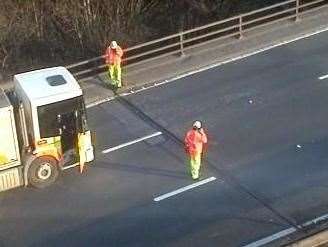 An infrastructure defect in the road on the M25 near Swanley is causing long delays. Picture: National Highways
