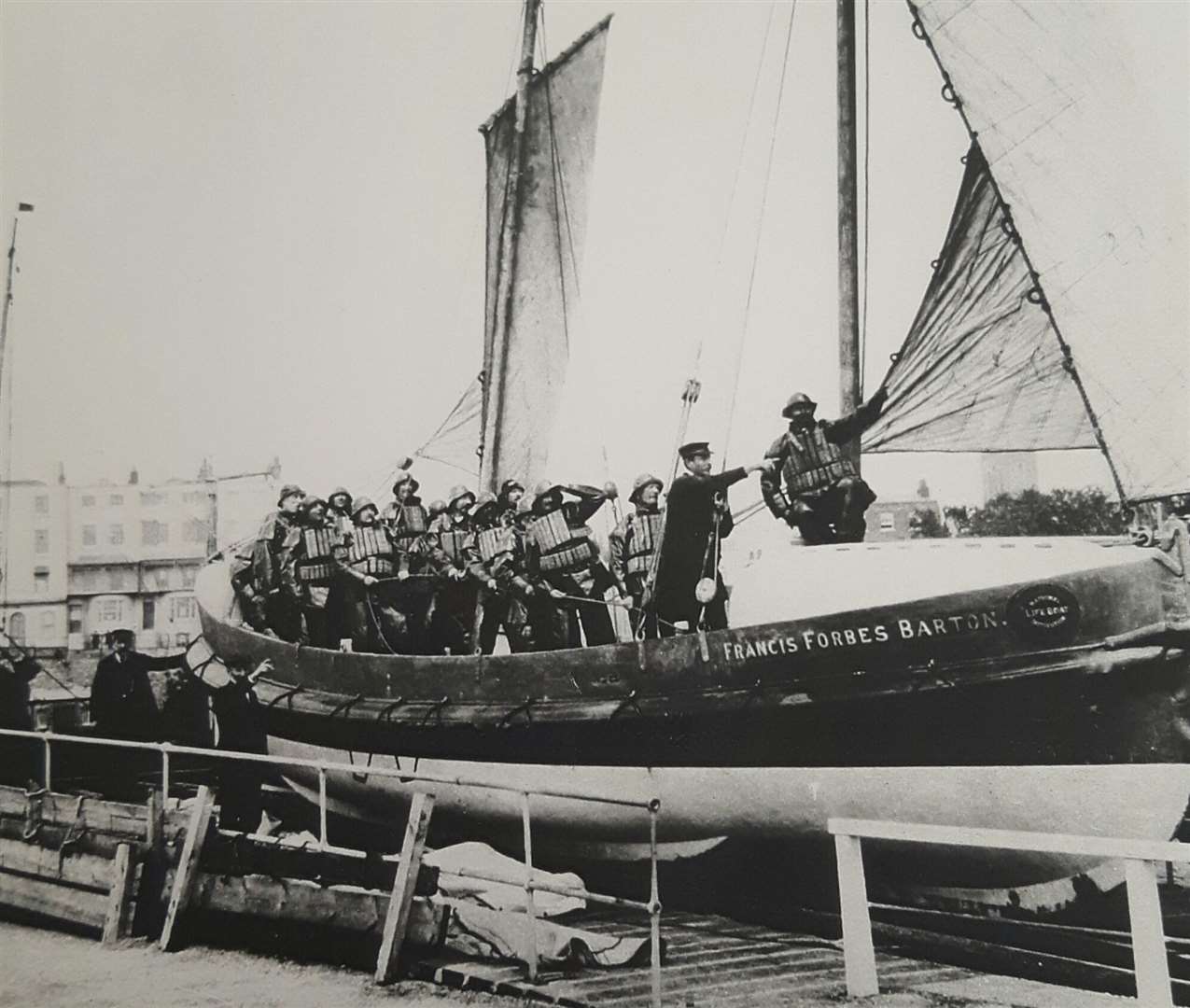 The Francis Forbes Barton on Broadstairs Pier in 1910