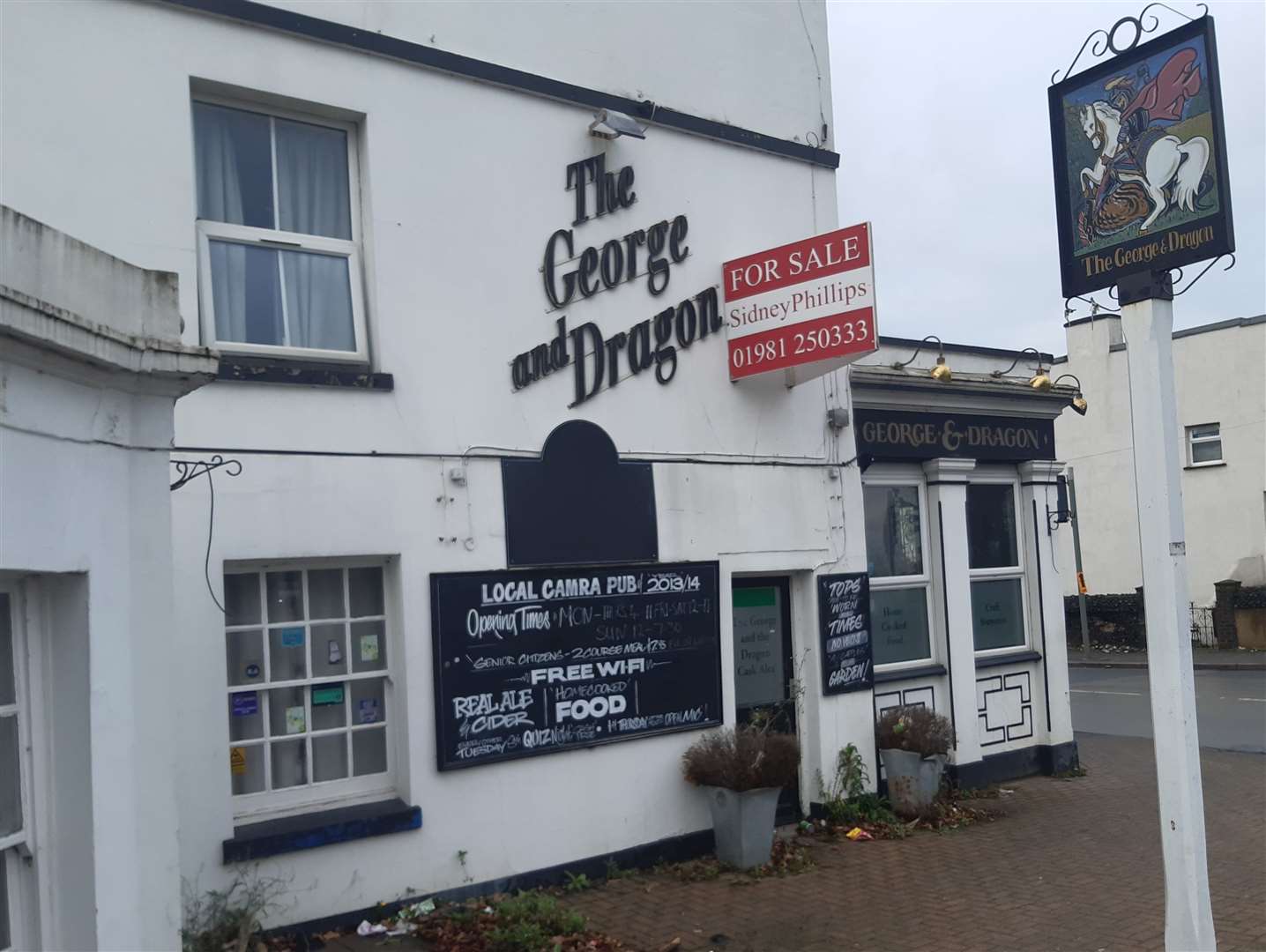 The George and Dragon pub in Swanscombe has been on the market for many years without success