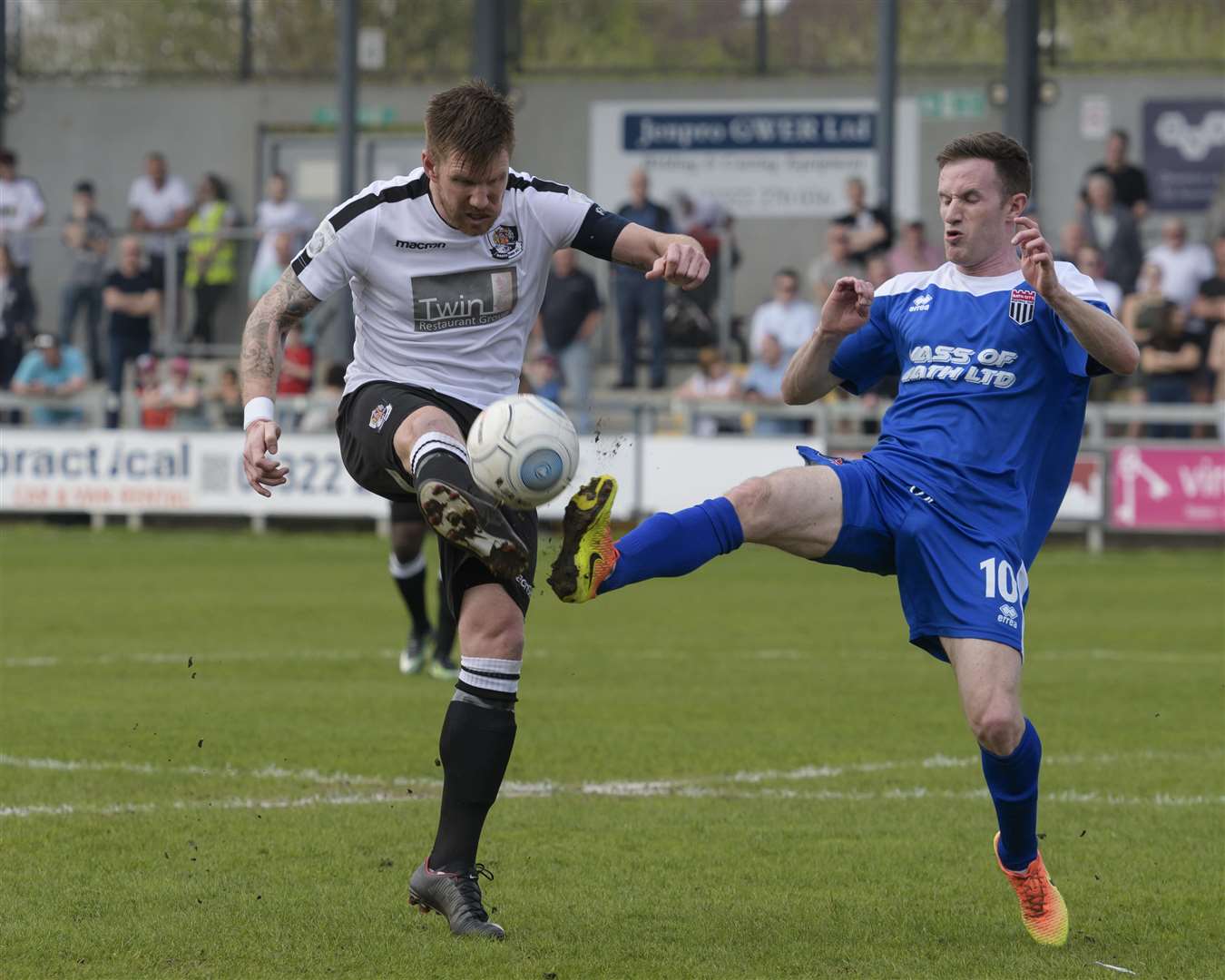 Dartford captain Elliot Bradbrook is challenged by Bath's Andy Watkins. Picture: Andy Payton