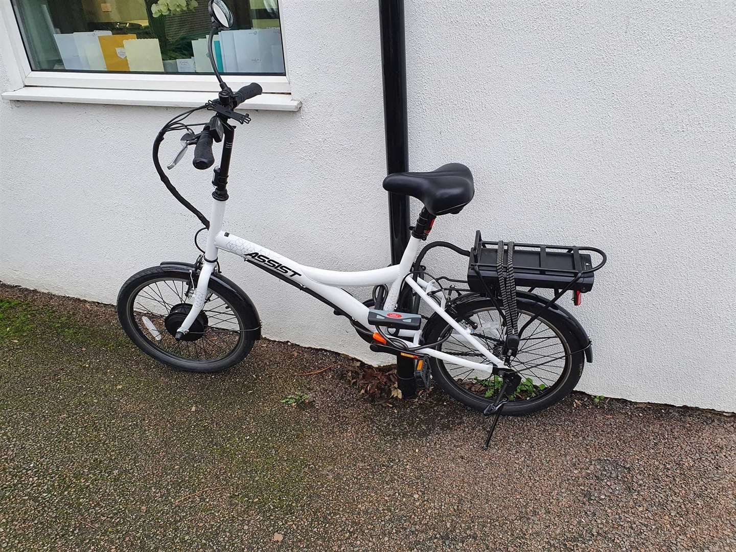 The stolen bike is worth around £500