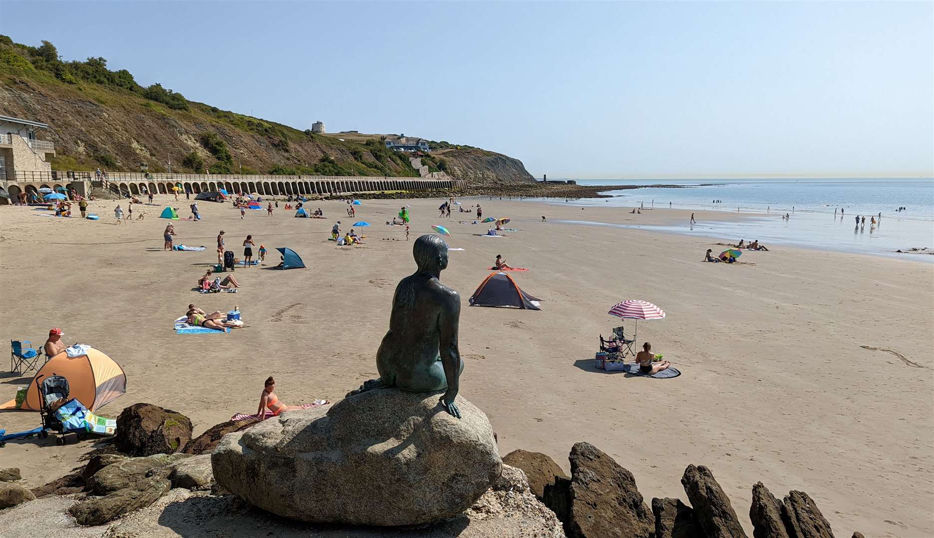 Despite a heat health warning, there were plenty of people on Sunny Sands beach in Folkestone during the heatwave of July 2022