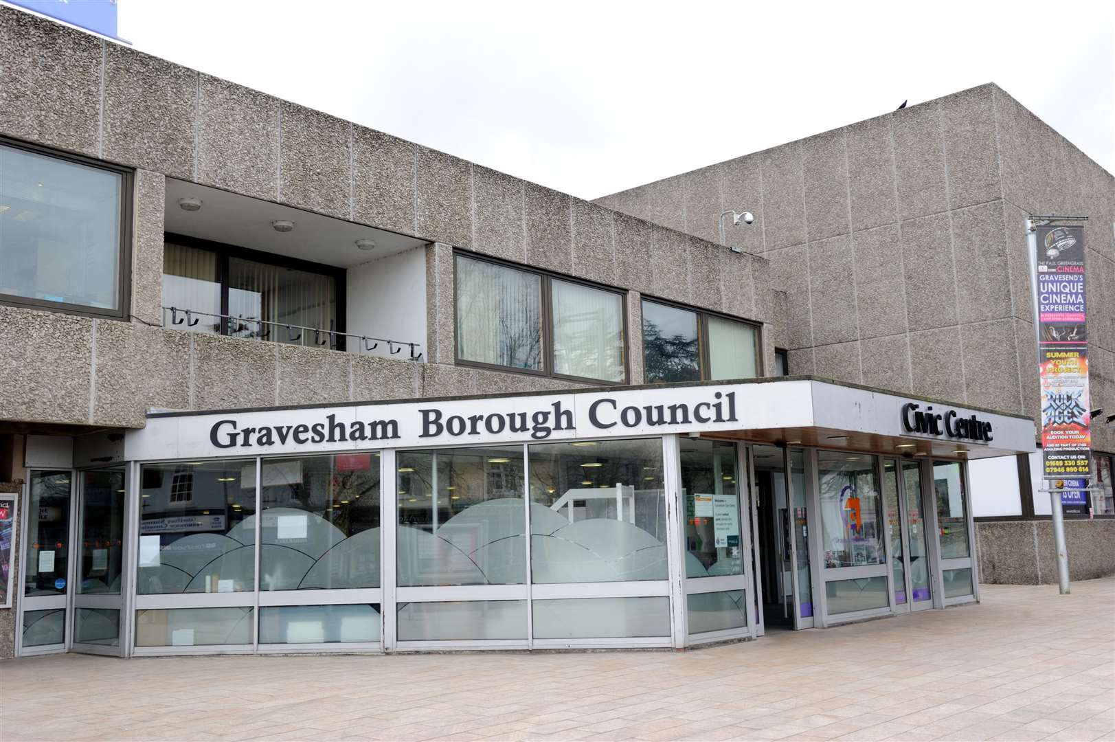 The vote took place at Gravesham Borough Council Civic Centre
