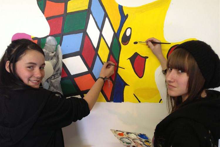 Billie-Jo Bryce, 17, and Jade Kitching, 17, painting