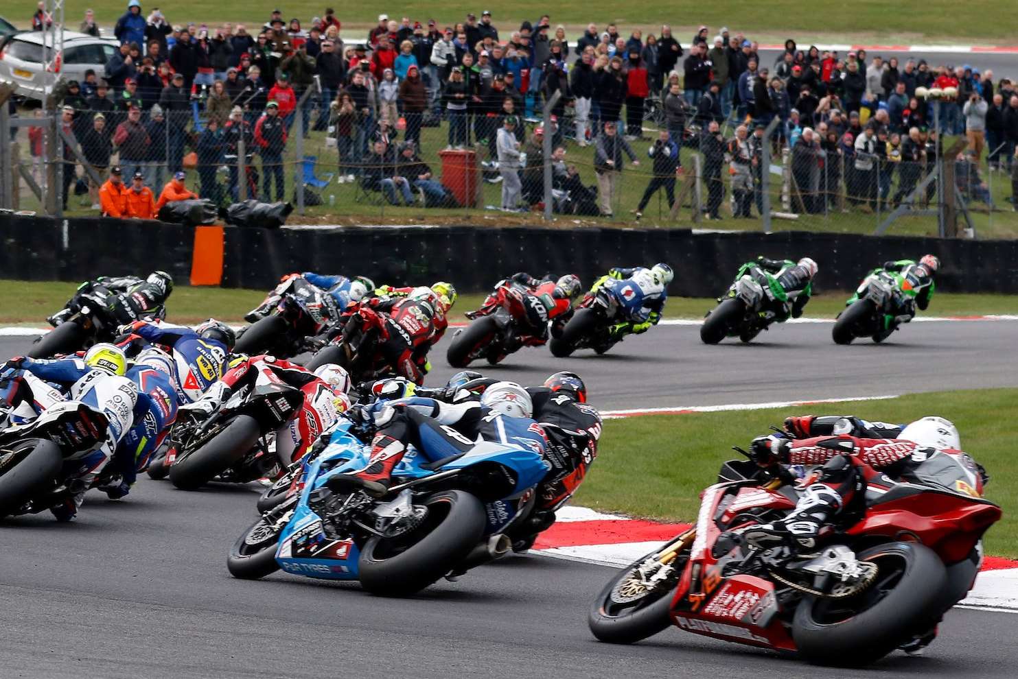 The pack jostle for position at Brands Picture: PSP Photography