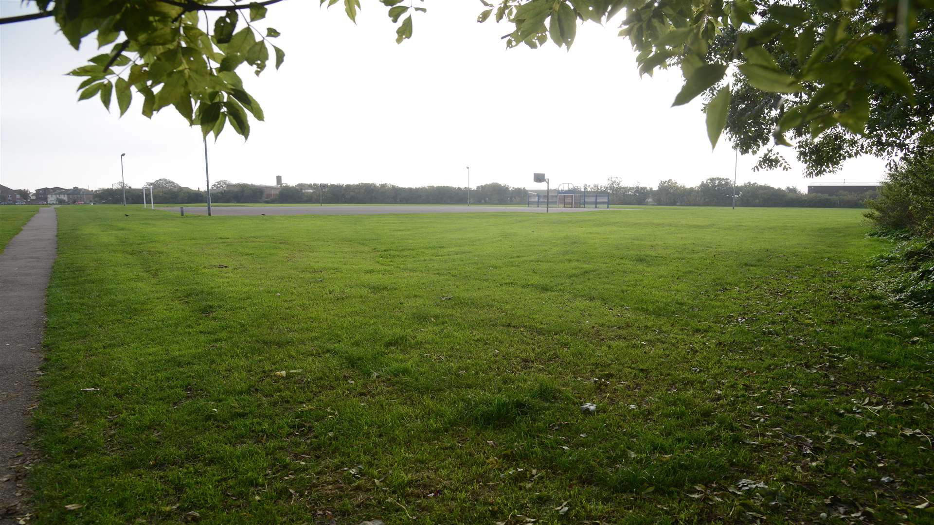 Hythe Green - leisure centre plans dropped over issues with an historic legal covenant