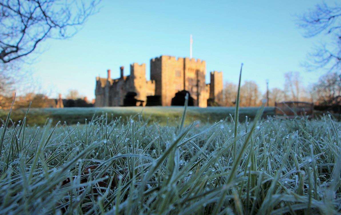 Winter walks at Hever Castle