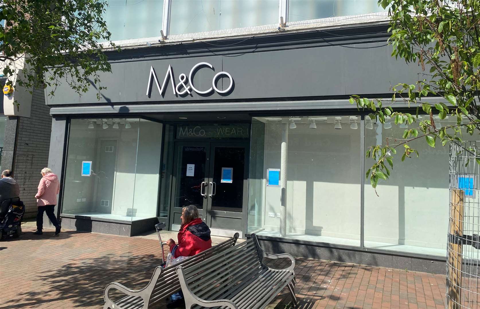 The former M&Co shop, which takes up a prominent position in Deal high street, will be turned into a Lounge bar