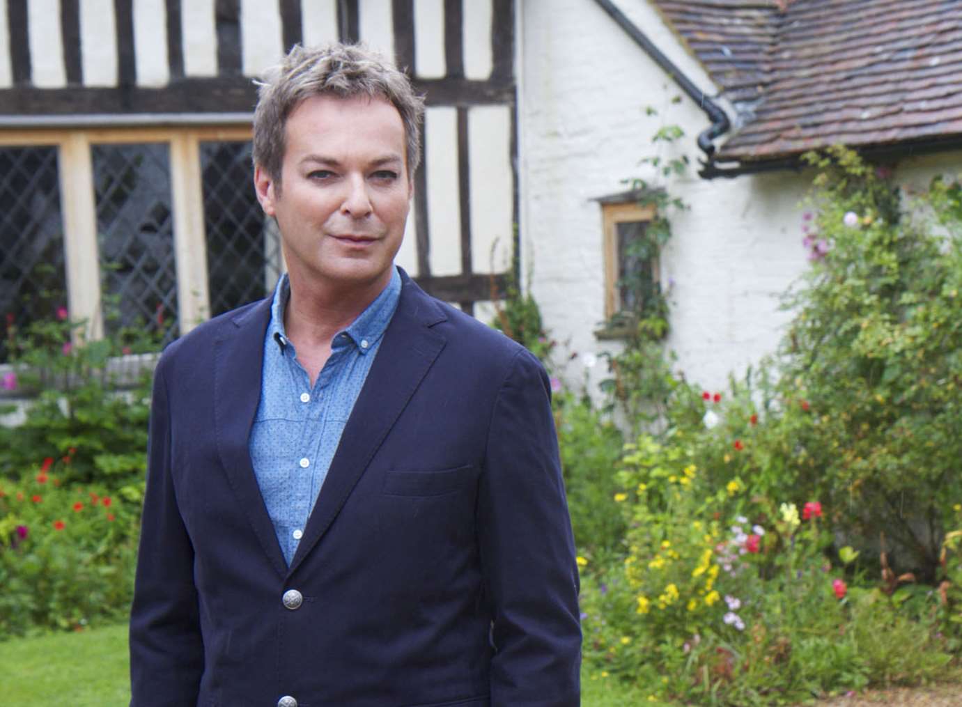 Julian Clary would not be caught dead wearing a tracksuit on a bus