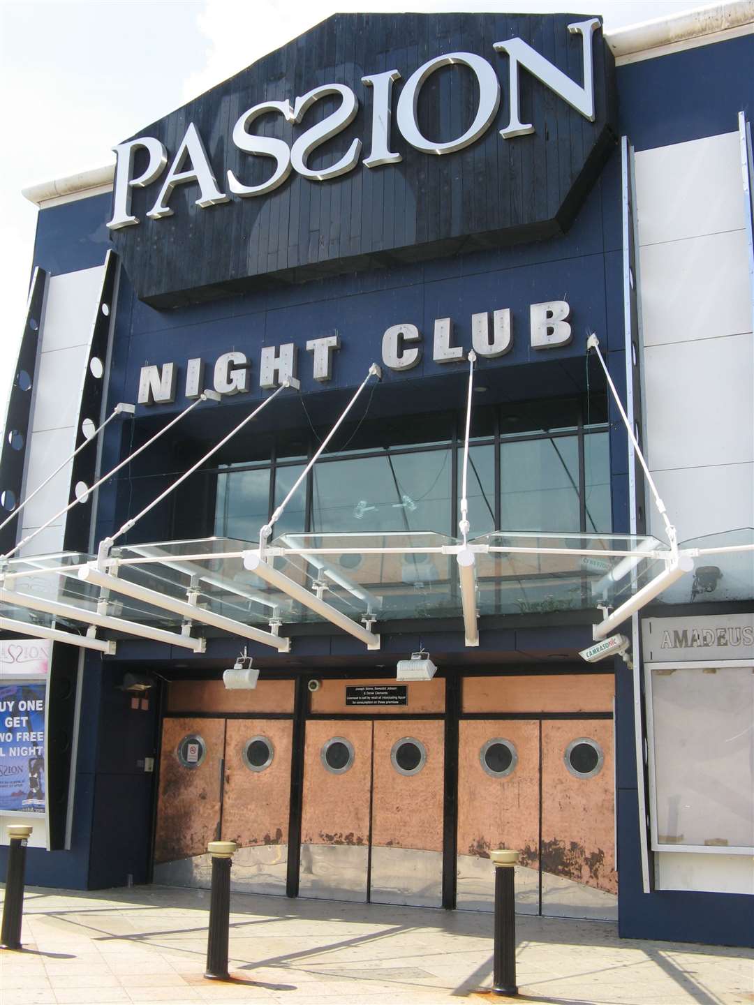 CAPTION Passion nightclub, formerly Amadeus, in Rochester CATEGORY hi SLUG passion mm COPYRIGHT KM Jenni Horn 01634 227828 RPT (43010272)
