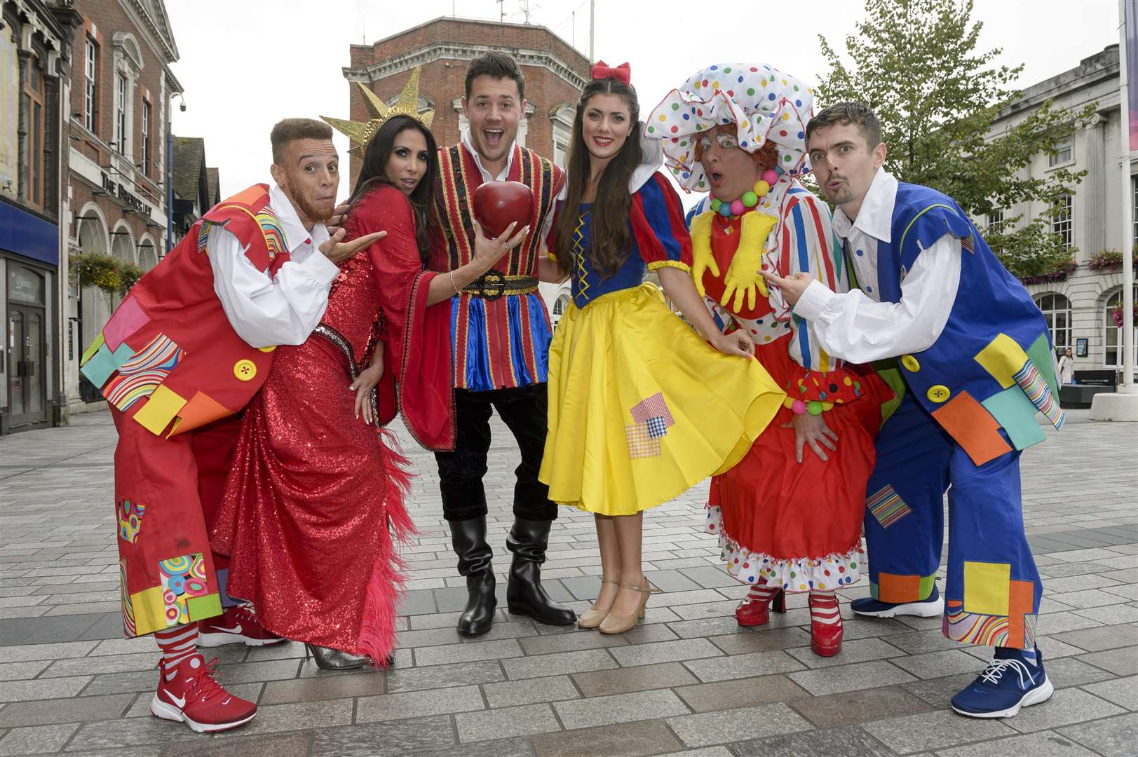 From left, Chris Donnelly, Francine Lewis as the Wicked Queen, Ben James-Ellis as The Prince, Jazmin Patey-Ford as Snow White, Dave Short as The Dame, Wesley Clack. The launch of the Maidstone Panto for 2018, Snow White and the Seven Dwarfs, in Jubilee Square, Maidstone..Picture: Andy Payton. (3875765)