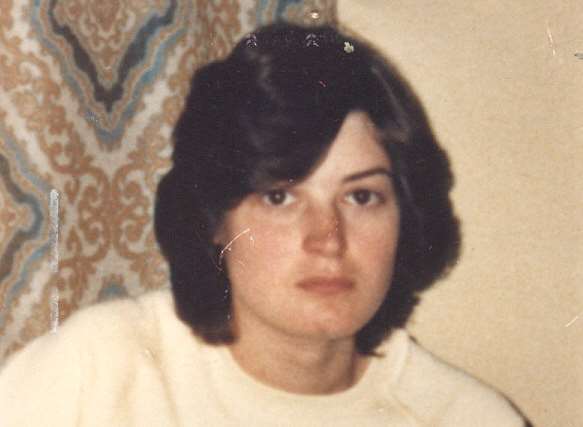 Wendy Knell found murdered in her bedsit at Guildford Road, Tunbridge Wells, in 1987