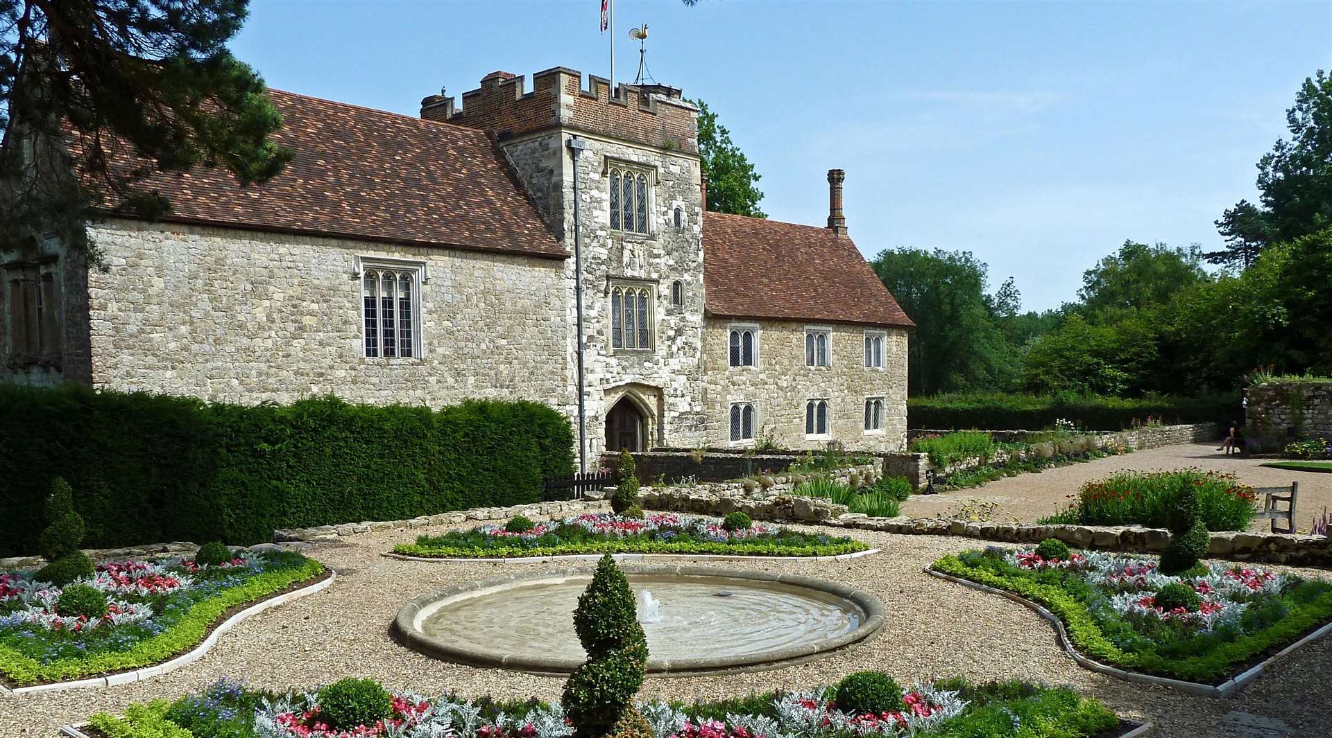 Plans to build a car park on a field at Ightham Mote are back on the cards