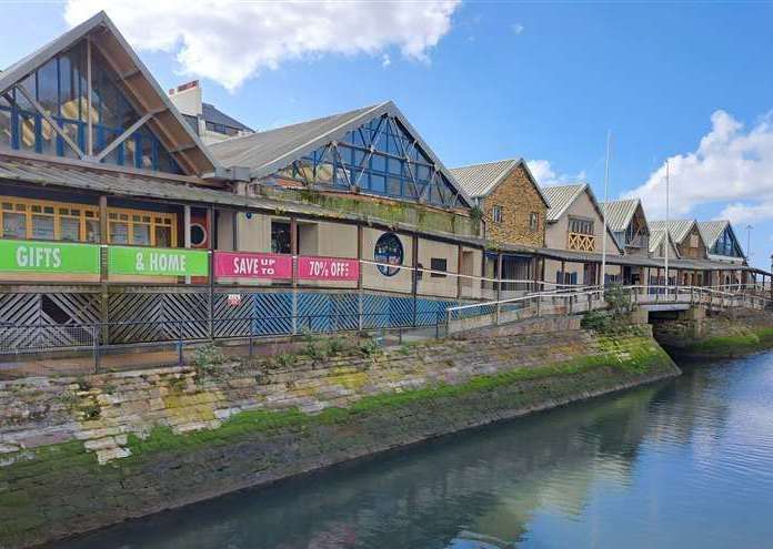 De Bradelei Wharf shopping outlet in Dover permanently closed in July