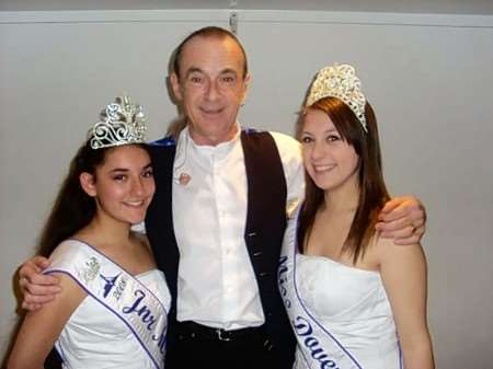 The real Francis Rossi meets Miss Dover Loren Selby and princess Jordan Sehmbi