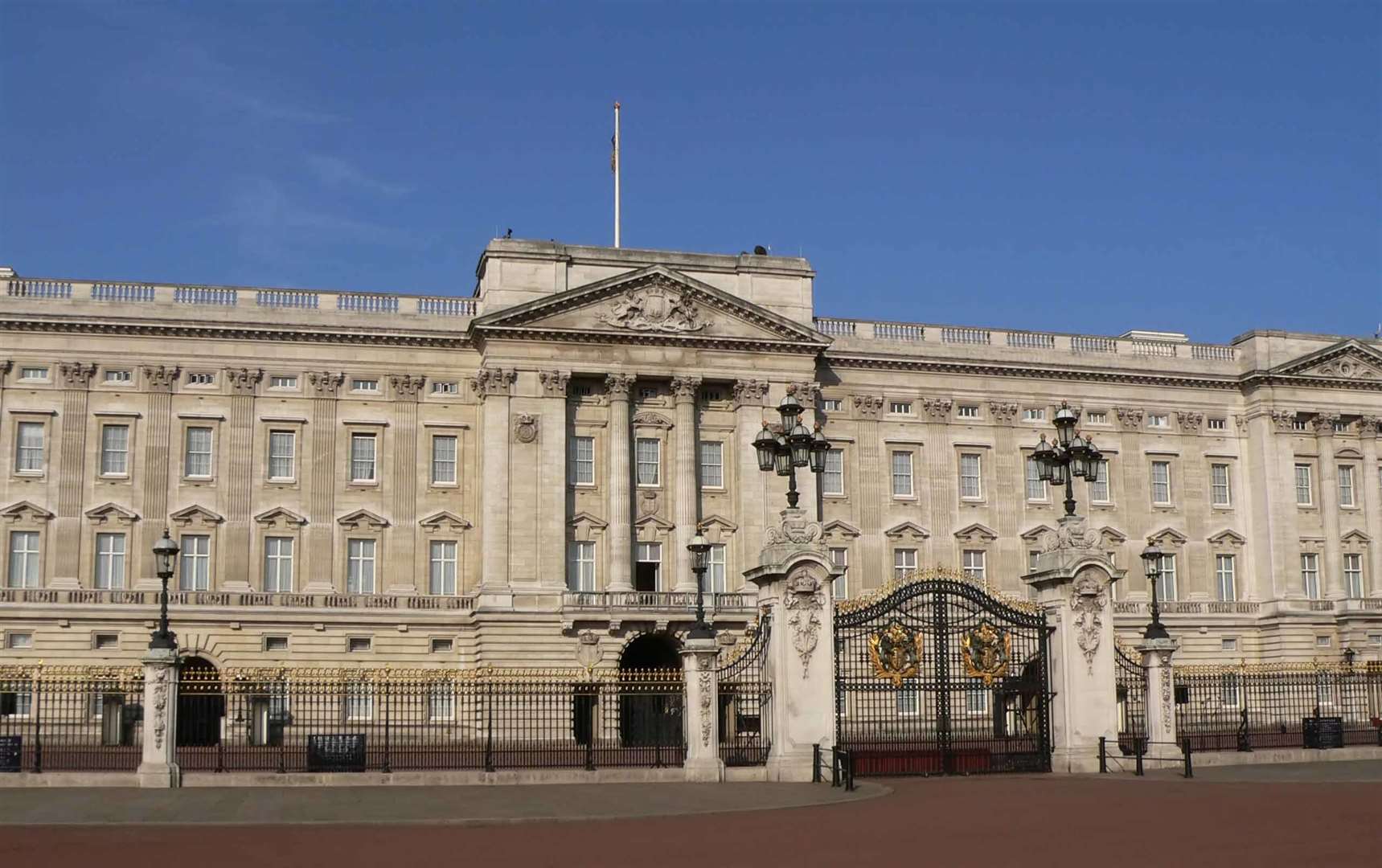 Buckingham Palace was built, in part at least, using bricks made in Kent