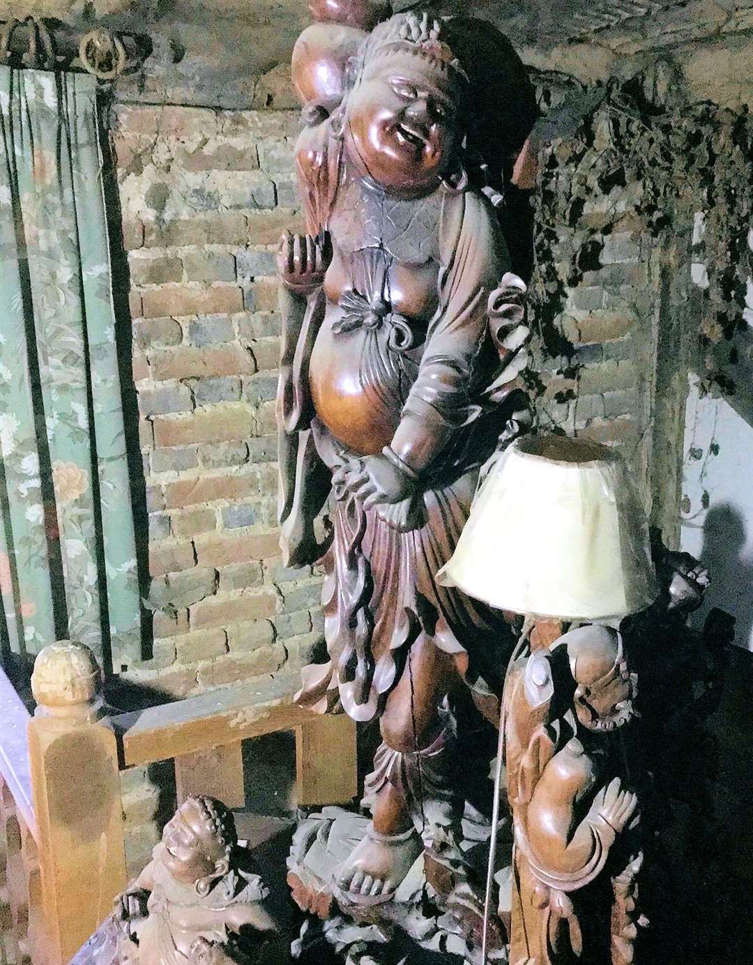 Antiques were stolen from a home in Hunton (8346409)