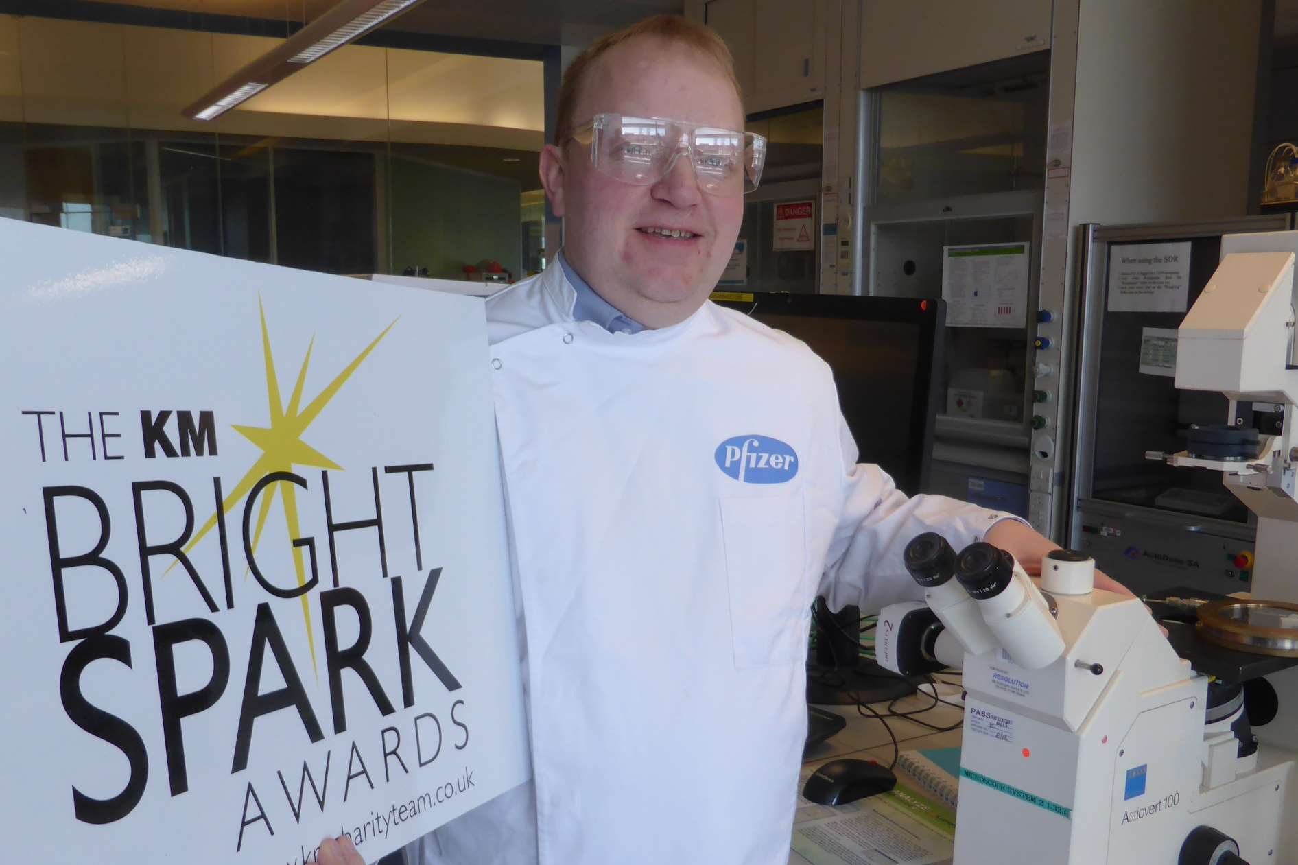 Robert Crook, Senior Director for Chemical Research and Development at Pfizer, announces support for the KM Bright Spark Awards 2016