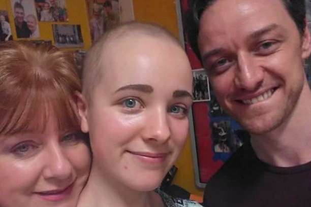 Kelly Turner and mum Linda with Hollywoood actor James McAvoy.