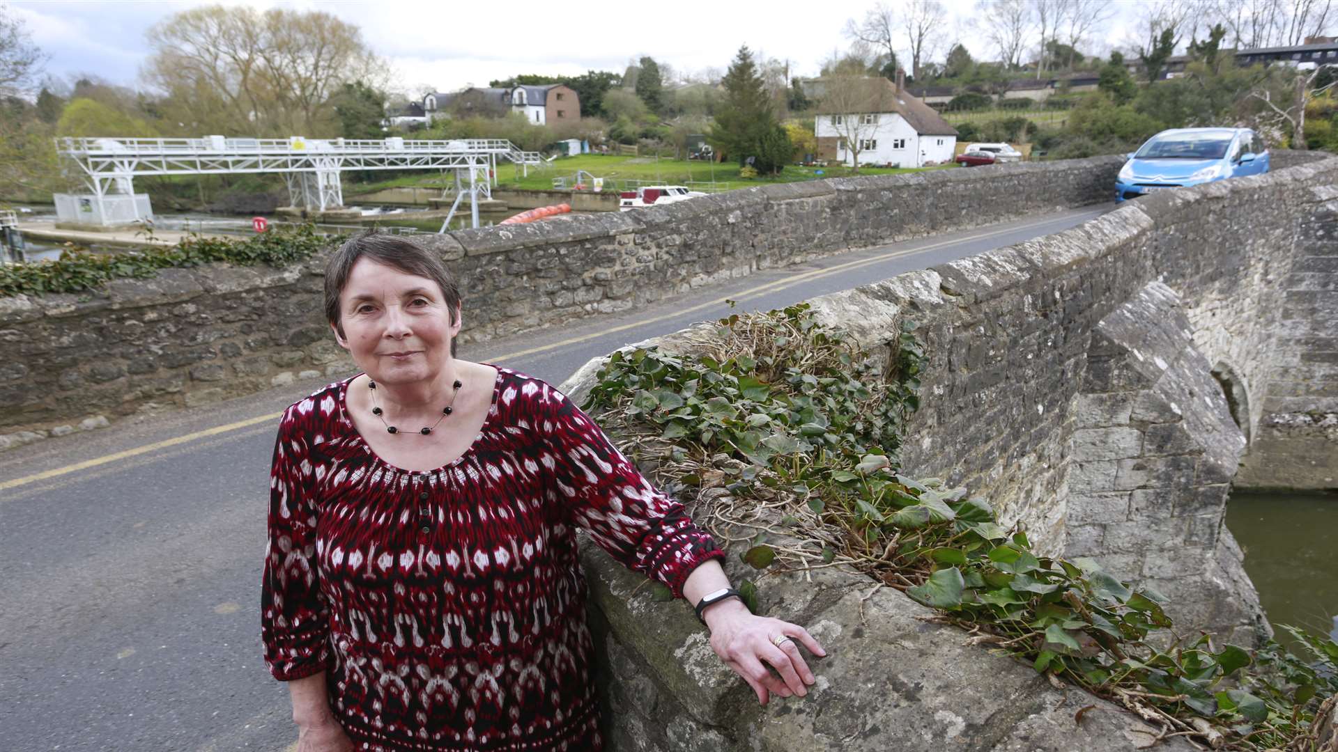 Sue Morris who has set up a petition to get something done about traffic problems on East Farleigh bridge.