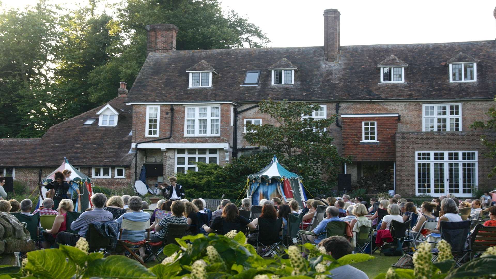 Outdoor theatre at Great Comp, near Borough Green