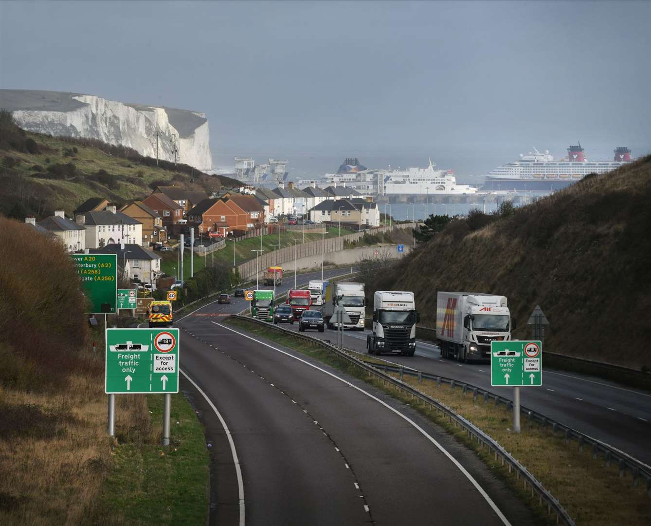 Freight lorries and traffic pass through the port of Dover - closest part of the UK to France and ferry terminal to the continent of Europe. (43640251)
