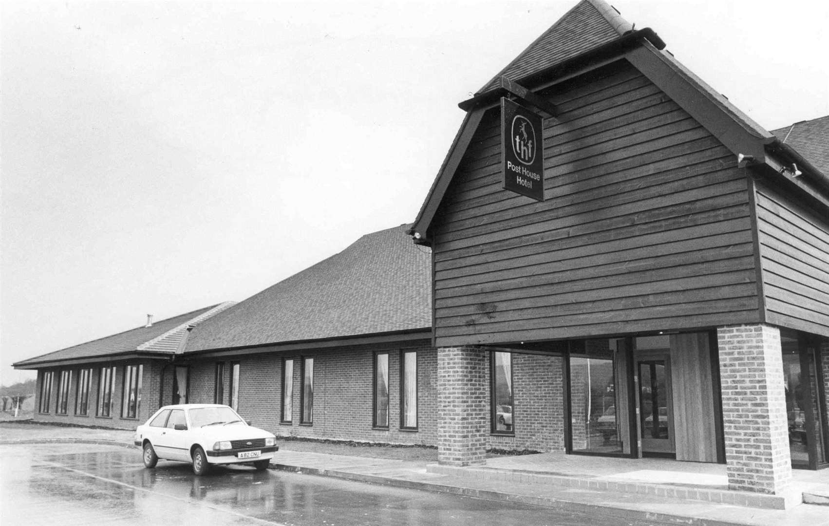 Post House Hotel, at Wrotham 1984