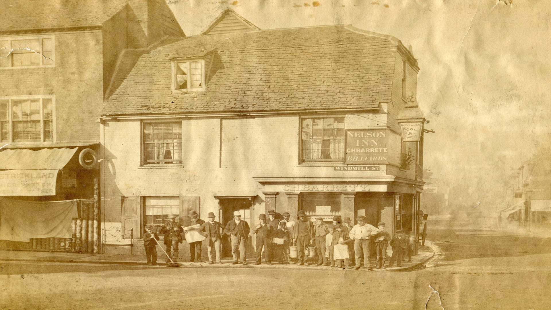 McDonalds as the formerly titled Nelson Inn, Gravesend Town Centre in 1870.