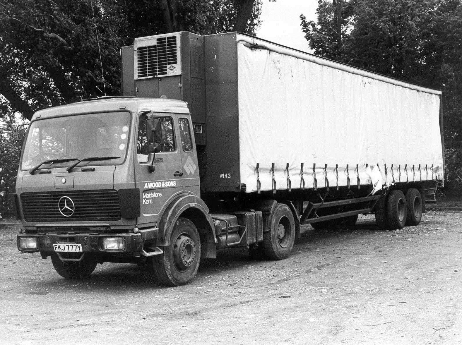 The lorry involved in the accident in Hayle Road in May, 1986
