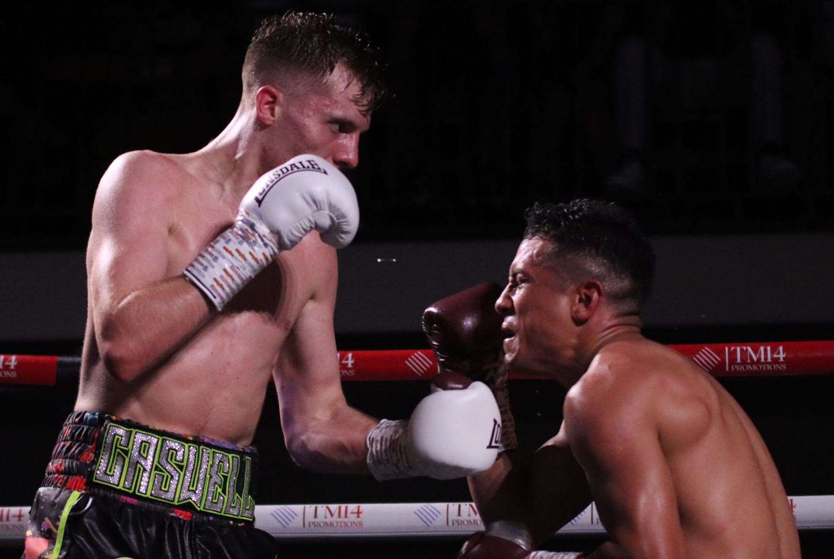 Chatham's Robert Caswell beats Jayro Fernando Duran on points at York Hall Picture: Max English @max_ePhotos